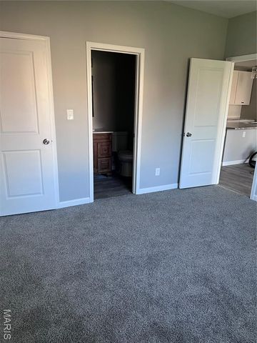 2707 Dalton Avenue, St Louis, MO 63139