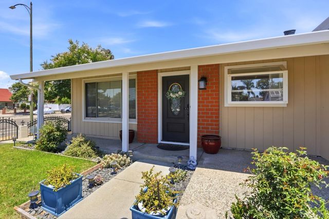 3876 Mare Place Court, San Jose, CA 95121