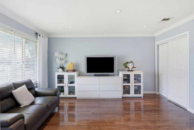 3876 Mare Place Court, San Jose, CA 95121