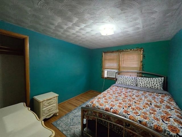 27 Feeding Hills Rd, Southwick, MA 01077