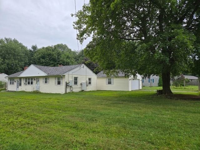 27 Feeding Hills Rd, Southwick, MA 01077