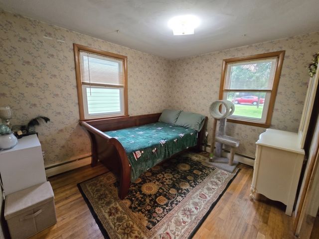 27 Feeding Hills Rd, Southwick, MA 01077