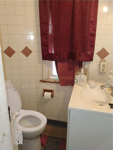 1724 Federal Street, Mckeesport, PA 15132