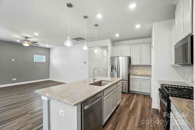 3886 Longmore Lane, Kannapolis, NC 28081