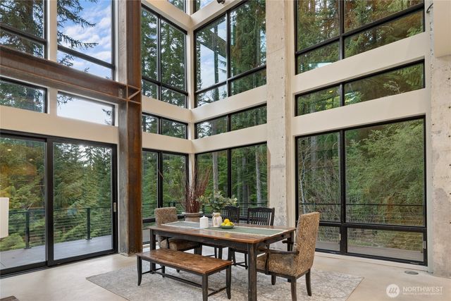 2982 Kachess Lake Road, Easton, WA 98925