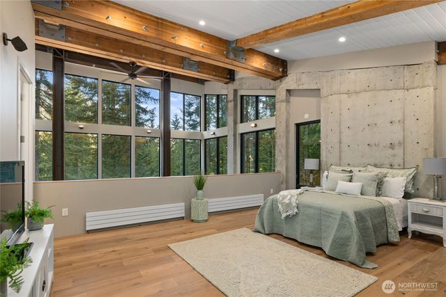 2982 Kachess Lake Road, Easton, WA 98925