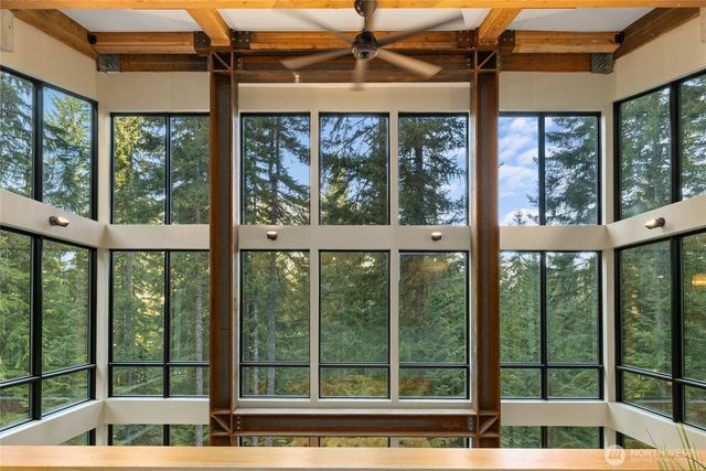 2982 Kachess Lake Road, Easton, WA 98925