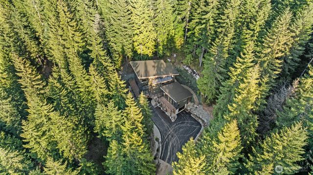 2982 Kachess Lake Road, Easton, WA 98925