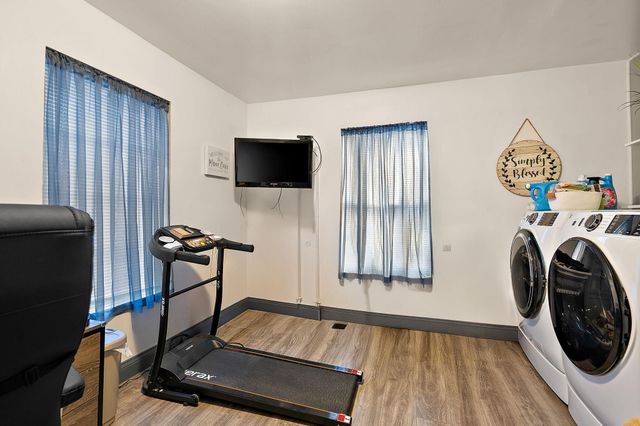 706 N Colfax Street, Griffith, IN 46319