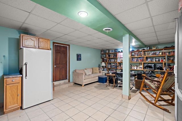 706 N Colfax Street, Griffith, IN 46319