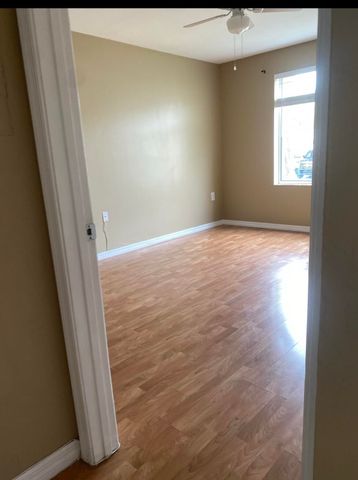 21103 Glenmoor Drive, West Palm Beach, FL 33409