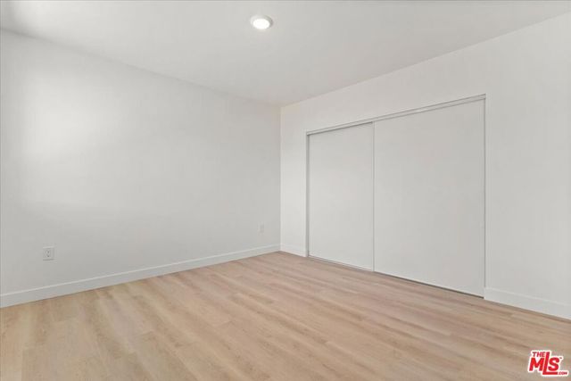 707 W 80th Street, Los Angeles, CA 90044