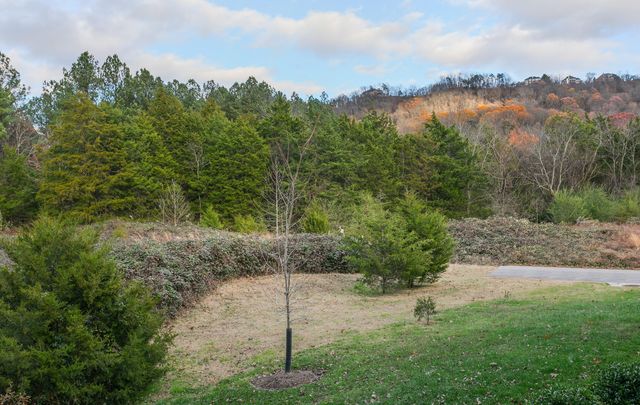 7247 Gregory Drive, Ooltewah, TN 37363