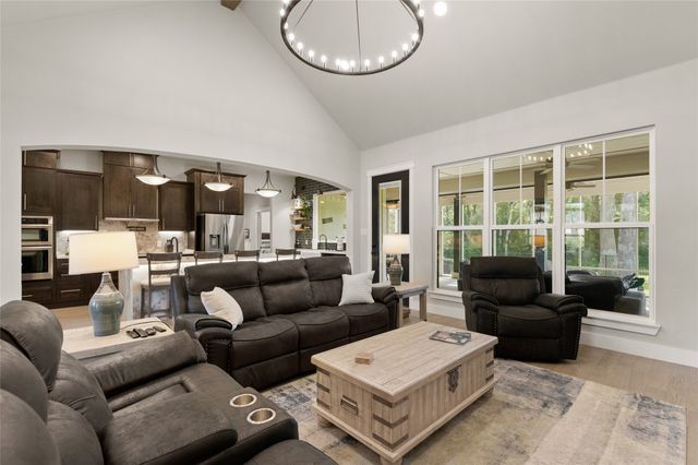 160 Bent Oak Drive, Pottsboro, TX 75076