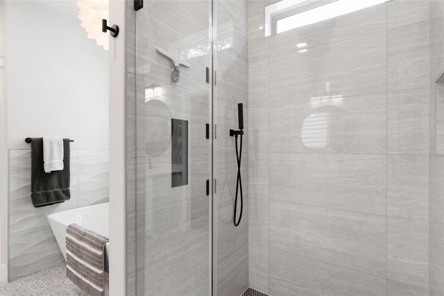 160 Bent Oak Drive, Pottsboro, TX 75076