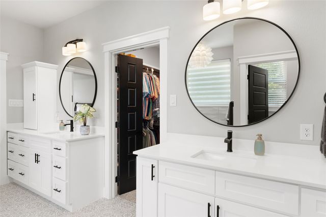 160 Bent Oak Drive, Pottsboro, TX 75076