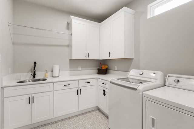 160 Bent Oak Drive, Pottsboro, TX 75076