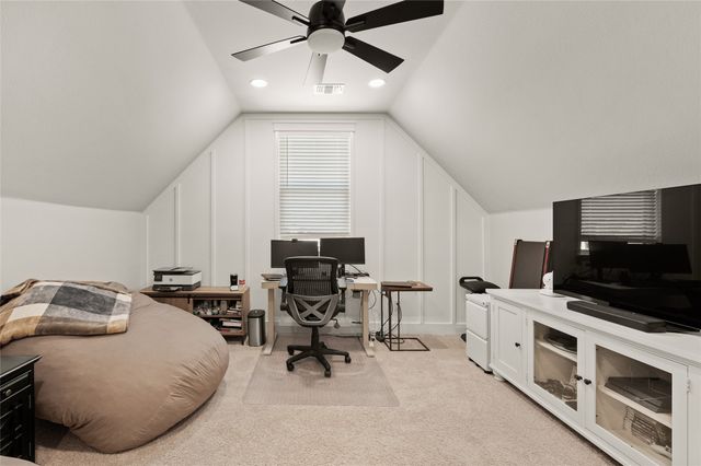 160 Bent Oak Drive, Pottsboro, TX 75076