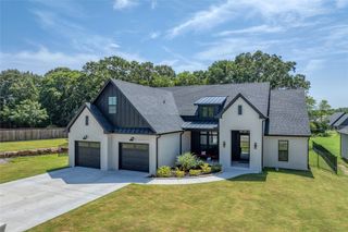 160 Bent Oak Drive, Pottsboro, TX 75076