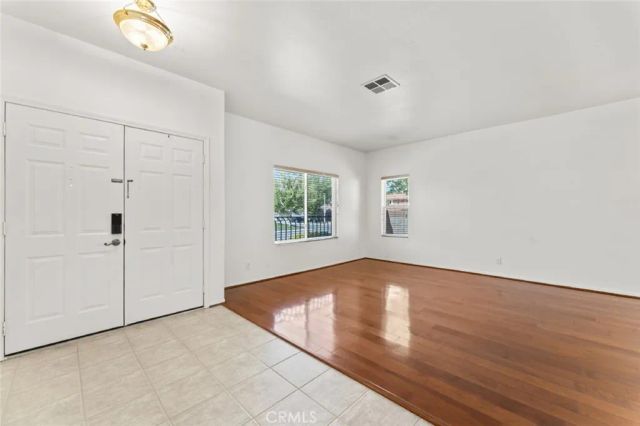 2814 Caruso, Lancaster, CA 93536