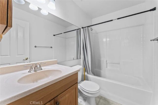 2814 Caruso, Lancaster, CA 93536