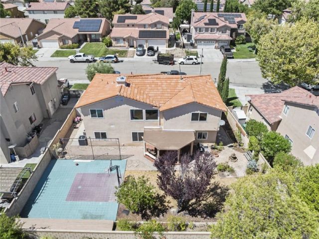 2814 Caruso, Lancaster, CA 93536