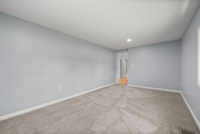 1561 Woodlawn Rd, Clarksville, TN 37042