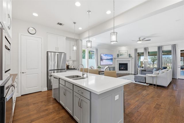 1601 Twistleaf Road, Flower Mound, TX 76226