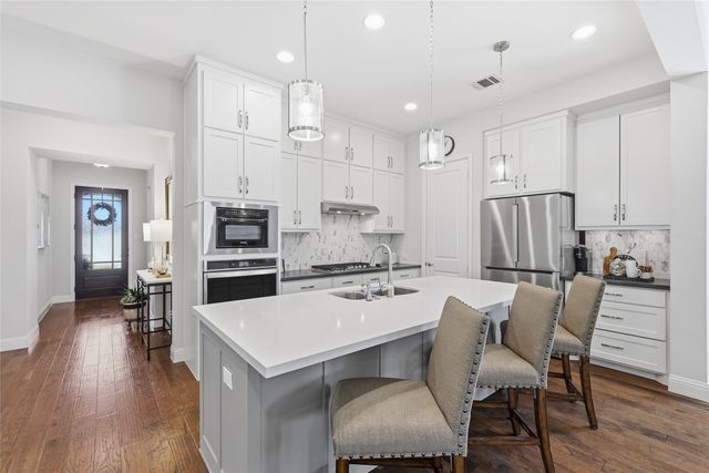 1601 Twistleaf Road, Flower Mound, TX 76226