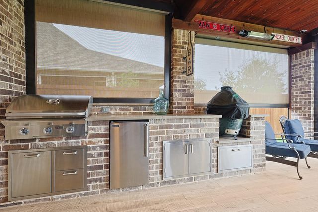 1601 Twistleaf Road, Flower Mound, TX 76226