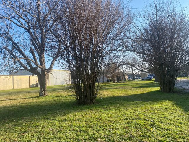 3015 N Main Street, Stafford, TX 77477