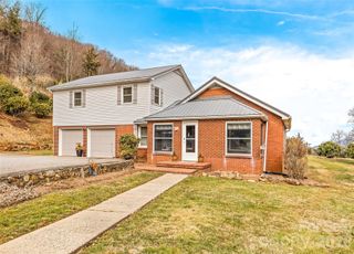 15 Whitted Road, Canton, NC 28716