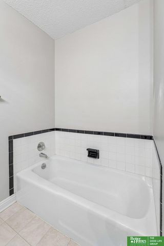13778 Pierce Street, Omaha, NE 68144