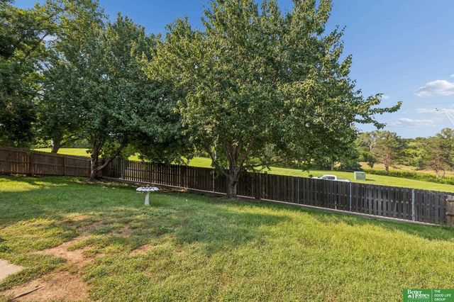 13778 Pierce Street, Omaha, NE 68144