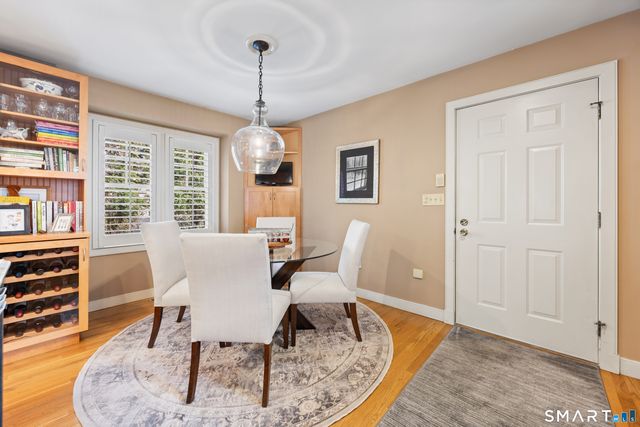 456 Castle Glenn, Cheshire, CT 06410