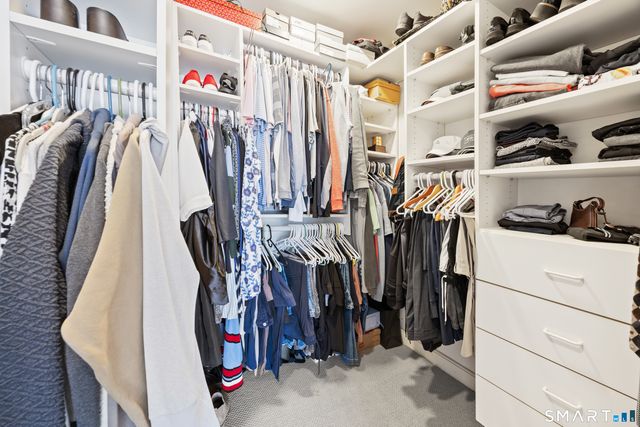 456 Castle Glenn, Cheshire, CT 06410