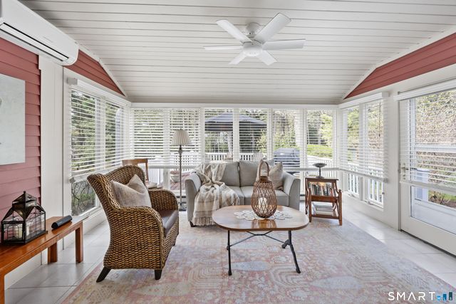 456 Castle Glenn, Cheshire, CT 06410