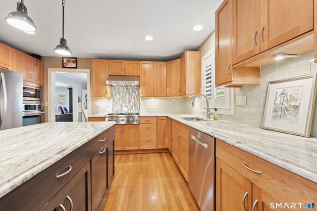 456 Castle Glenn, Cheshire, CT 06410