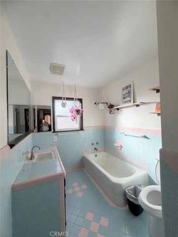 3707 Valleybrink 3707, Los Angeles, CA 90039