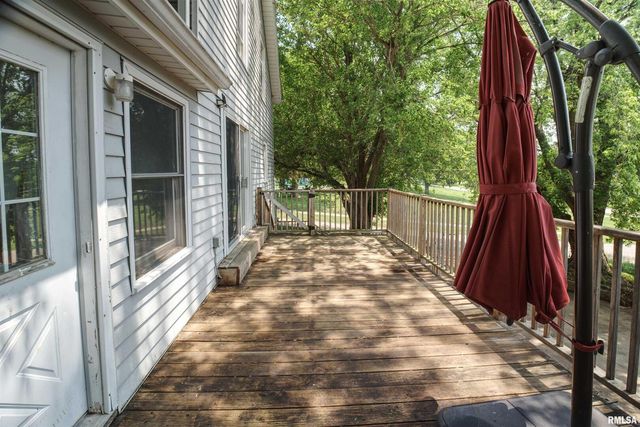 828 10TH Avenue, Fulton, IL 61252