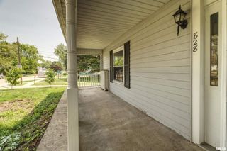 828 10TH Avenue, Fulton, IL 61252