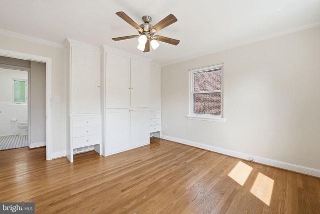29 N BEDFORD ST, Arlington, VA 22201