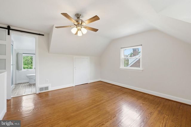 29 N BEDFORD ST, Arlington, VA 22201