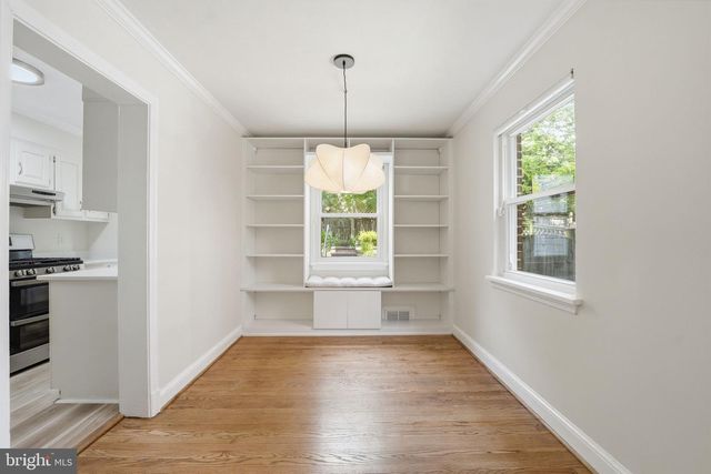 29 N BEDFORD ST, Arlington, VA 22201