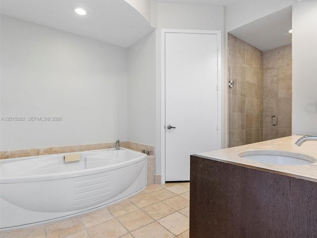18201 Collins Ave 4009, Sunny Isles Beach, FL 33160