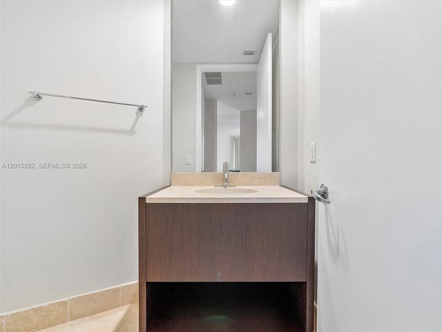 18201 Collins Ave 4009, Sunny Isles Beach, FL 33160