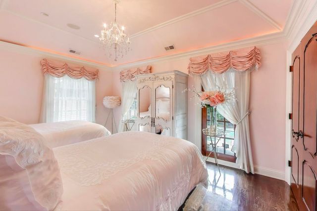 Address unavailable.