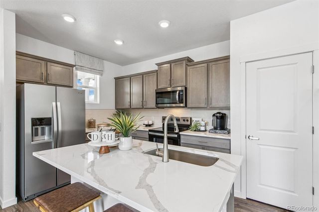 1410 S Boston Court B, Denver, CO 80247