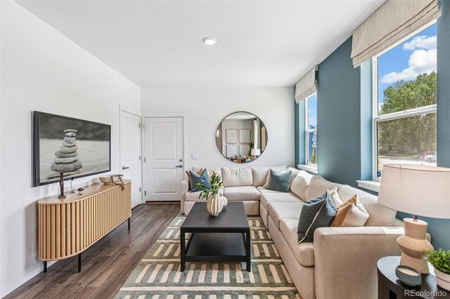 1410 S Boston Court B, Denver, CO 80247