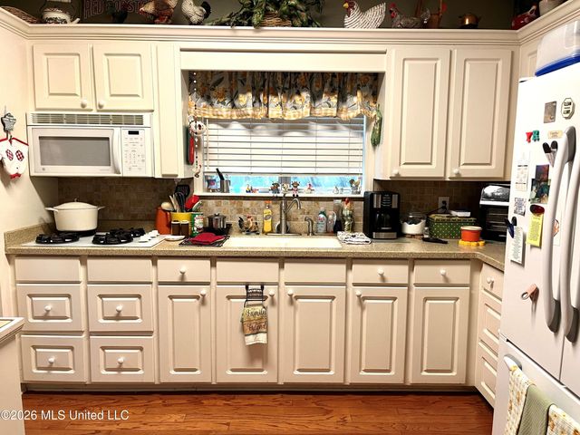331 Bay Cove, Richland, MS 39218